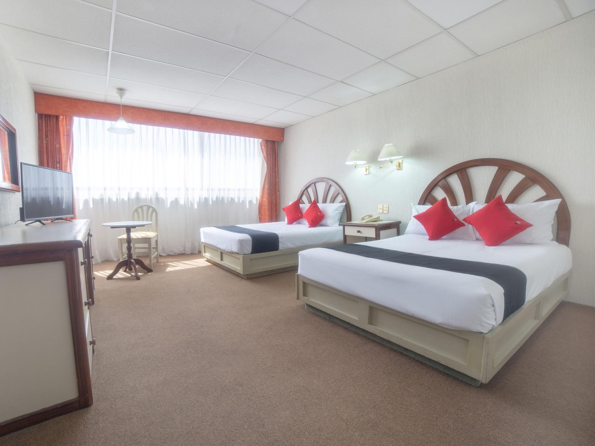 Capital O Hotel Casa Real Celaya Celaya  Εξωτερικό φωτογραφία