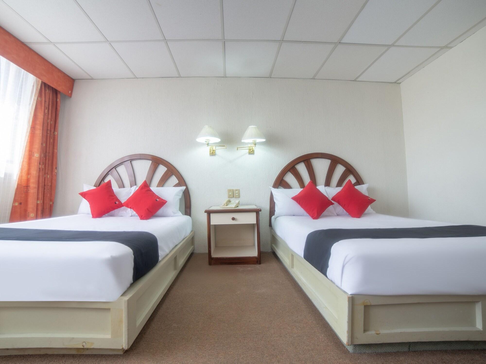 Capital O Hotel Casa Real Celaya Celaya  Εξωτερικό φωτογραφία