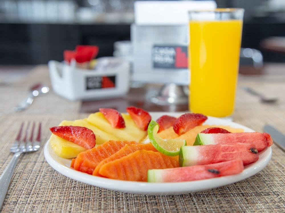 Capital O Hotel Casa Real Celaya Celaya  Εξωτερικό φωτογραφία